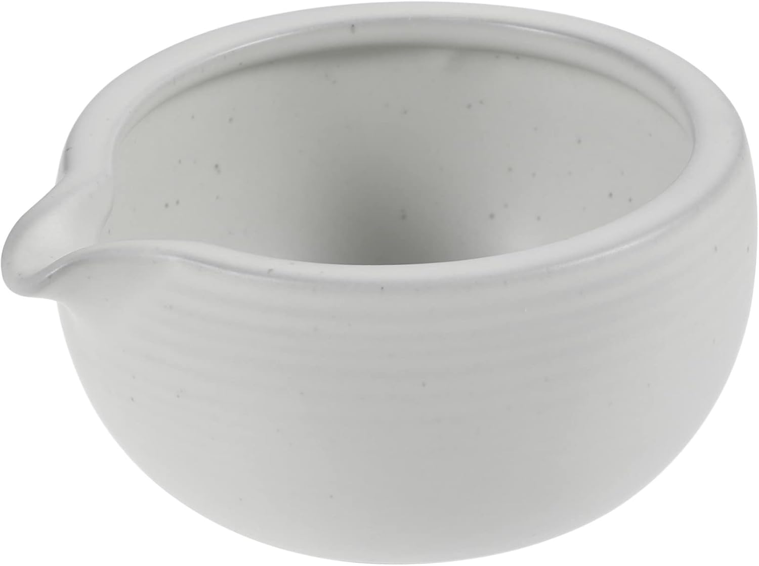 MOTHNUR Japanese Ceramic Matcha Bowl with Spout Tea Bowl for Traditional Tea Ceremony for Whisking Matcha Compact Design for Easy Storage and Use