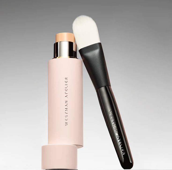 Westman Atelier The Signature Skin Duo - Vital Skin Foundation Stick in Atelier V + Foundation Brush