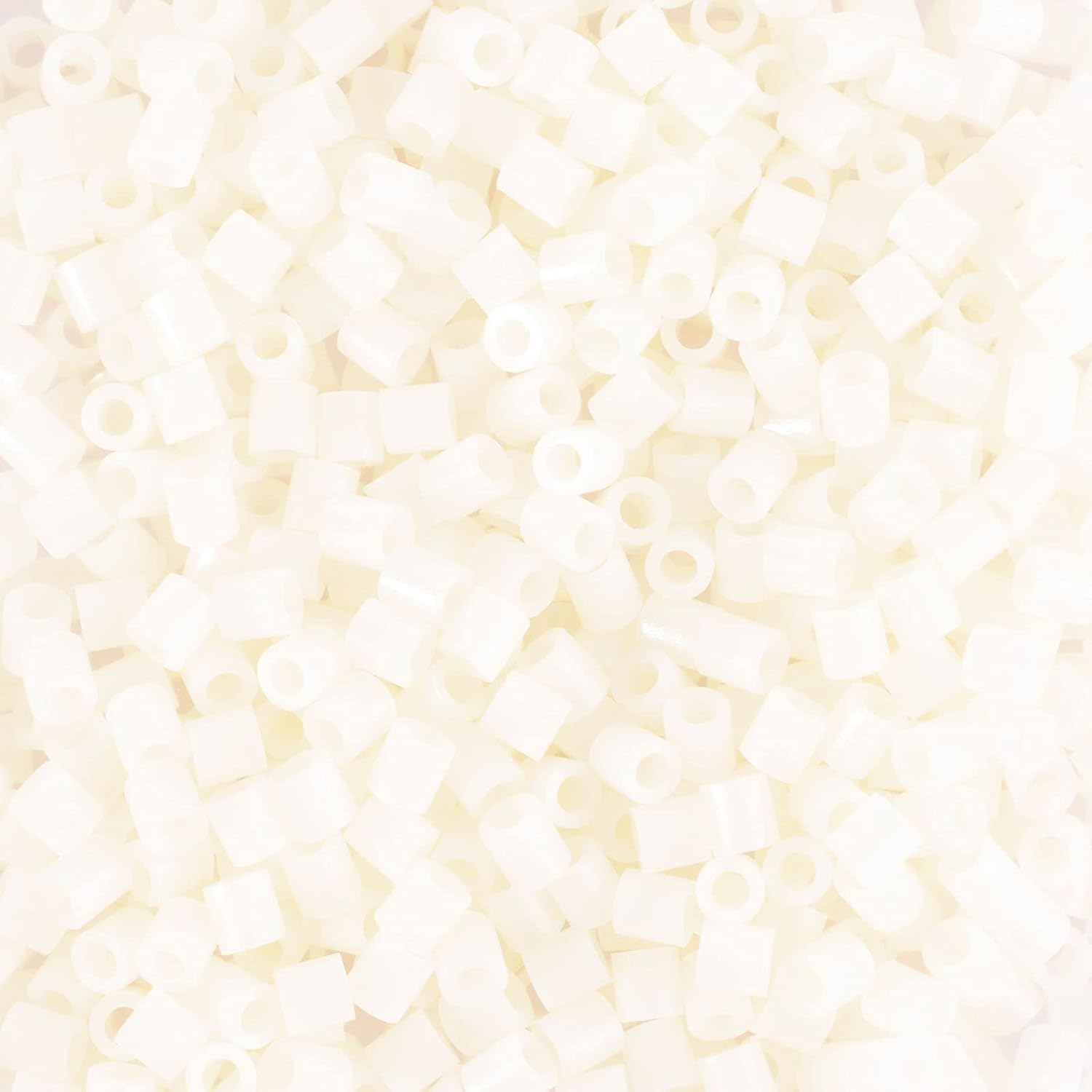 Vaessen Creative 5009-038, Glow White, Iron-on Beads, 1100 Pieces, Plug Beads for Crafting with Children, DIY Design of Jewellery, Decoration, Embellishments and Other Craft Ideas, one Size fits All