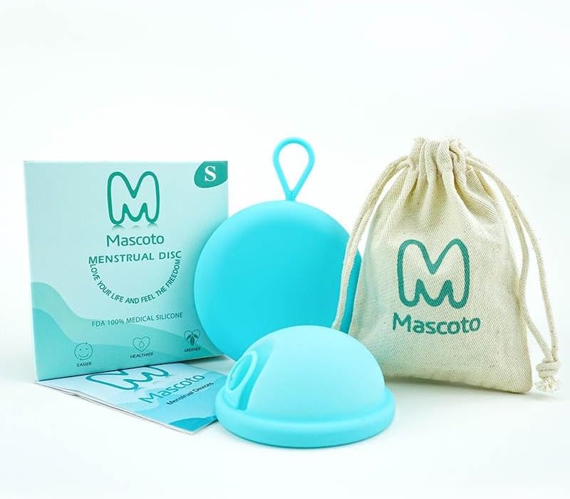 Mascoto® New Generation Menstrual Discs with Loop, Flat-fit Cup, Reusable Medical-Grade Silicone, Ultra Comfortable Tampon & Pad Alternative, Mess-Free Period Sex (Small)