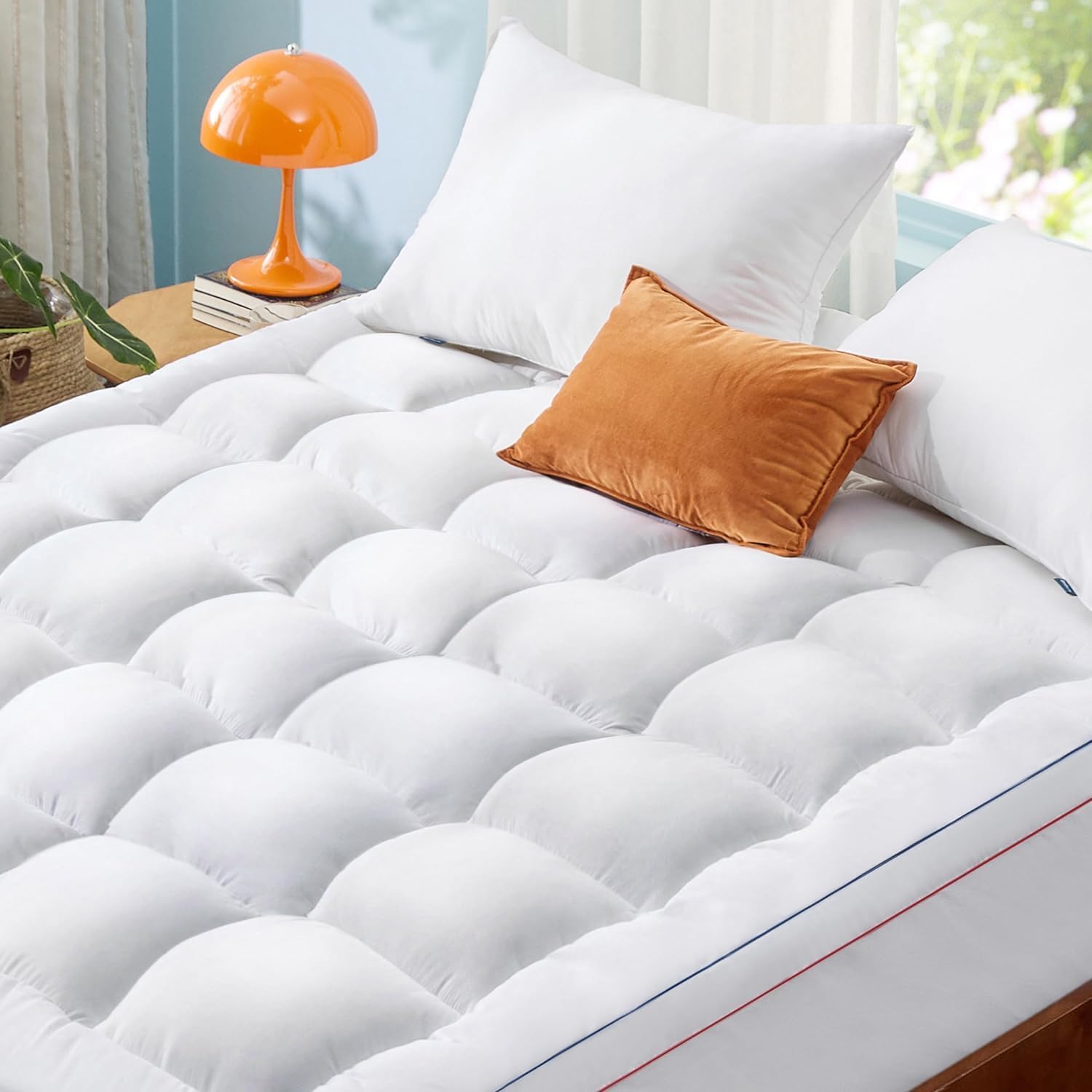 Bedsure Pillow Top Mattress Topper Queen - Fluffy Mattress Pad Cover with Deep Pocket Fits up to 21", Plush Soft Bed Topper for Back Pain Relief, Overfilled with Down Alternative Filling, White