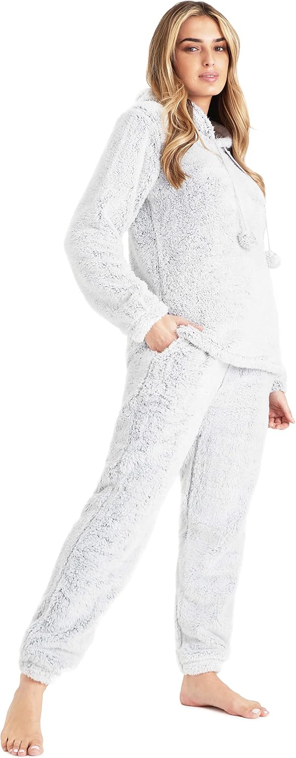 CityComfort Pyjamas Set for Women and Teens Fleece Hooded Long PJs Warm Loungewear Fluffy Nightwear Soft Cosy Sleepwear Gifts for Her