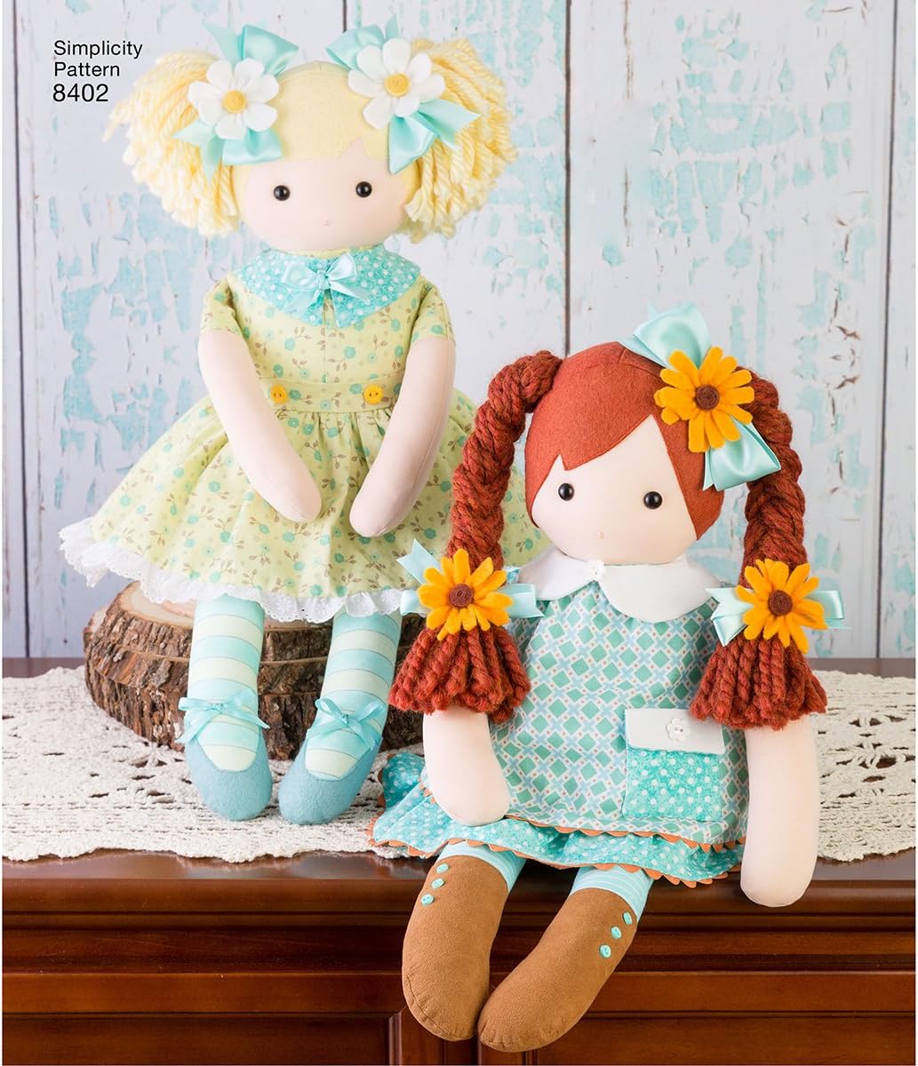 Simplicity Stuffed Doll with Clothes Art and Craft Sewing Template, One Size Only, Mulit Color
