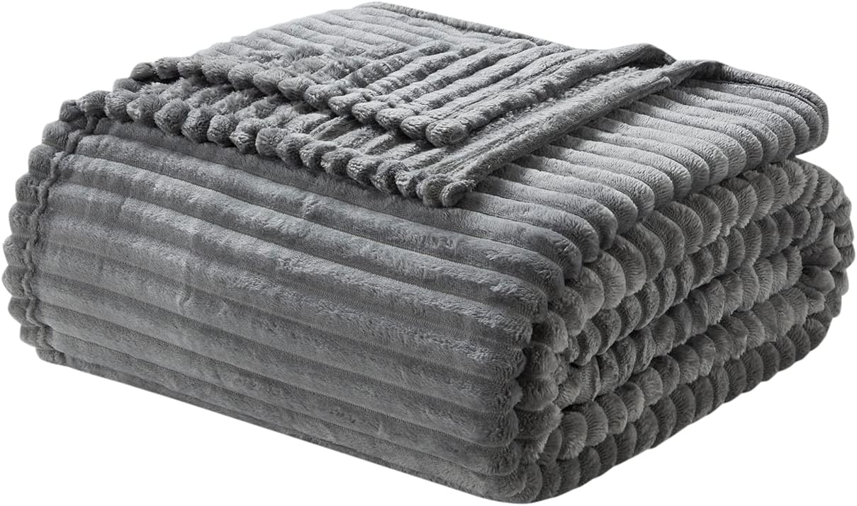 Nestl Gray Blanket Queen Size for Bed - Cozy Warm Fuzzy Blankets for Women, Plush Large Fleece Throws for Girls - Grey, 90 x 90 Inches