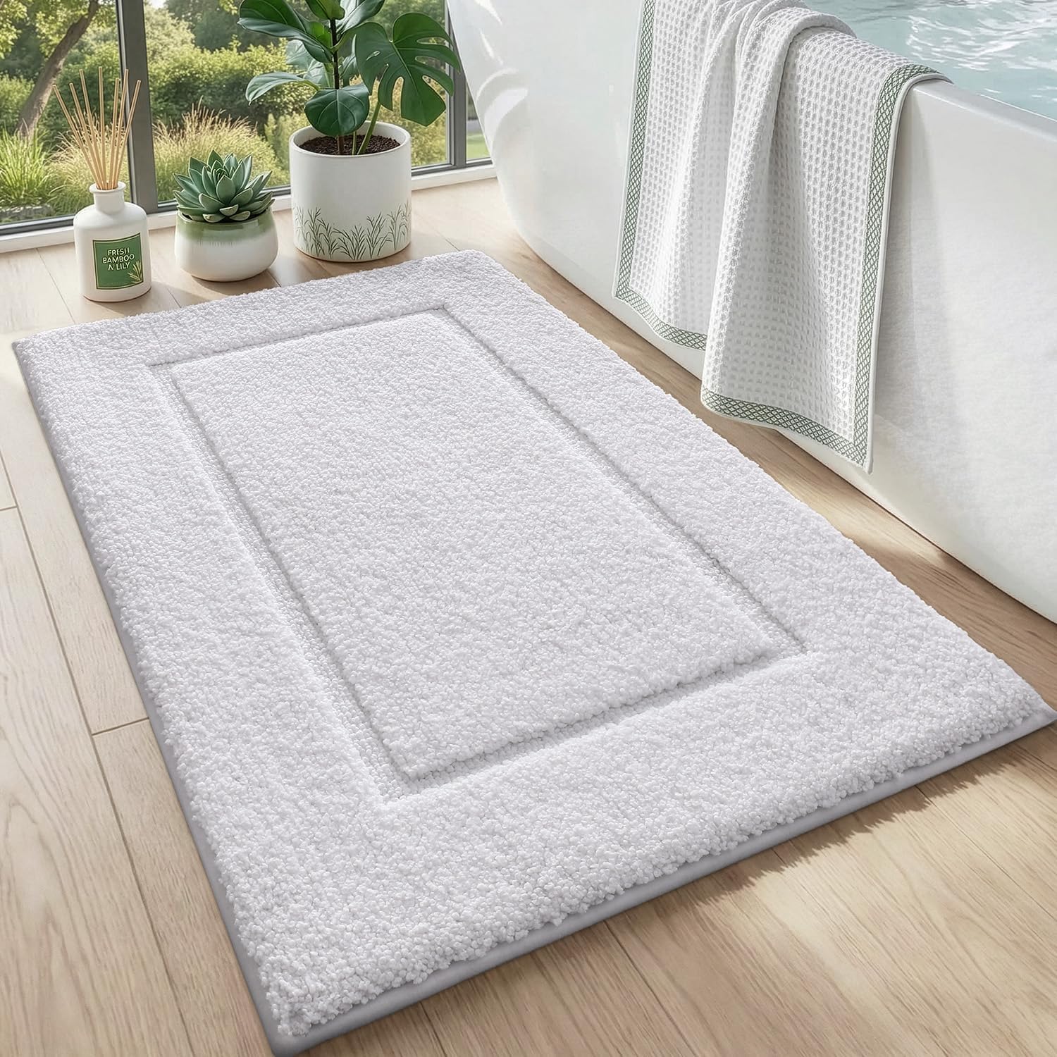 DEXI Bath Mat 36x24, Soft Absorbent Bathroom Rugs Non Slip, White