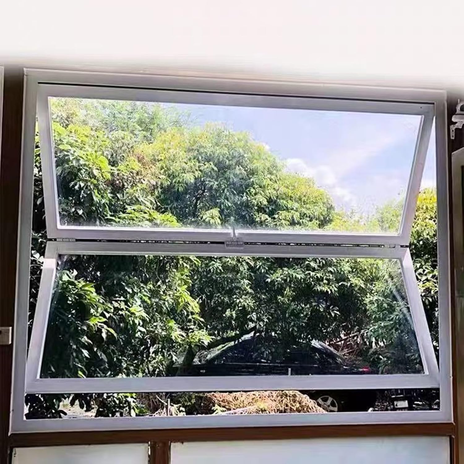 Aluminum Alloy Folding Sliding Window for Food Trucks & Cafes, Concession Window, 110x80cm, White - Ideal for Coffee Shops, Easy Access, Durable Design