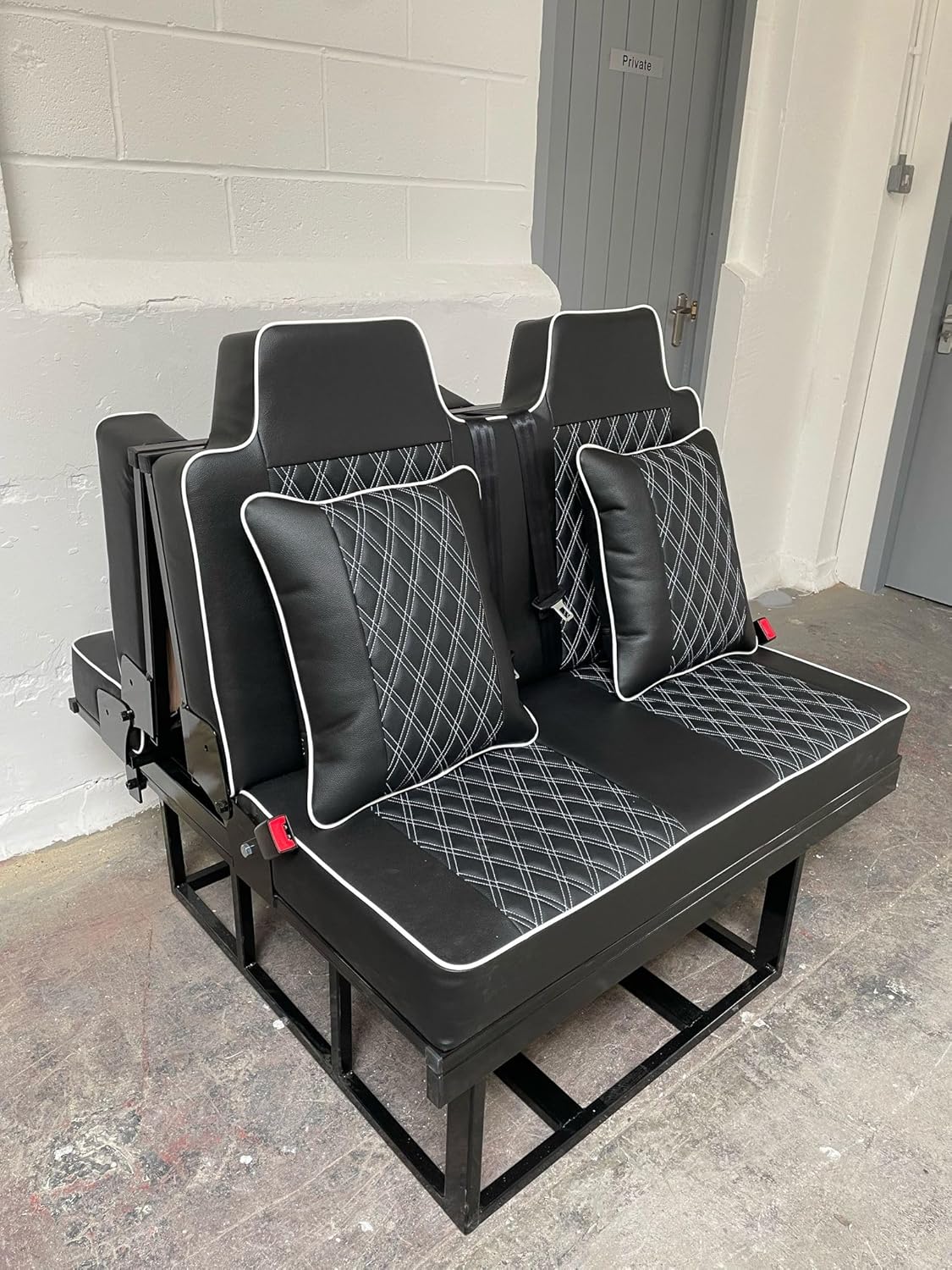 Lusso 4PC 3/4 110cm Bentley Style Double Diamond White, White Piping, Rock & Roll Bed, VW T4 T5 T6 Transit Vivaro Trafic. Seat Belts Gas Strut Fabric